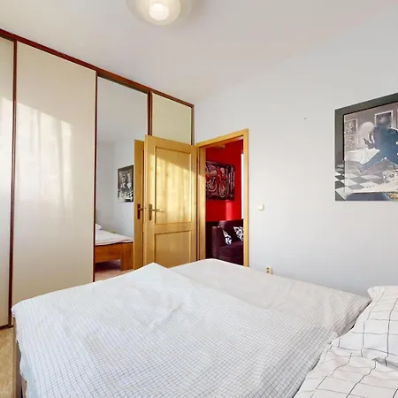 Sag Close To The Castle Free Parking * Bratislava