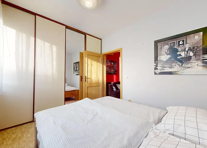 Sag Close To The Castle Free Parking * Bratislava