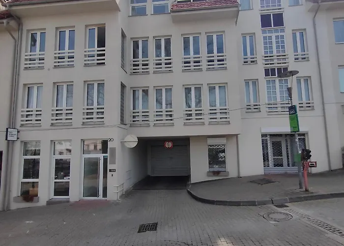 Sag Close To The Castle Free Parking *